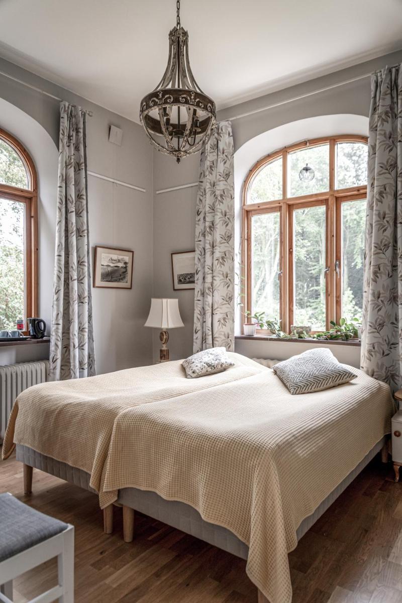 Vita Huset på Österlen - Housity