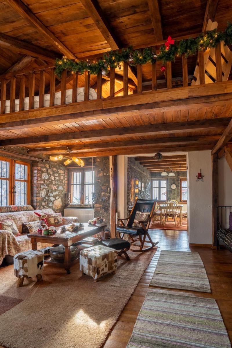 Fanis & Lena - Housity