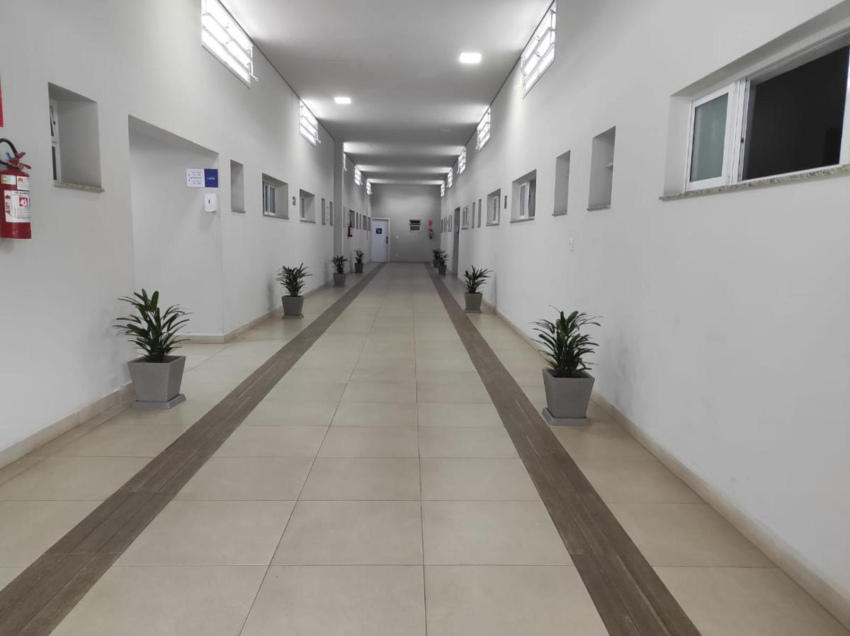 Mahle Hotel - BR 116, km 48 - Housity