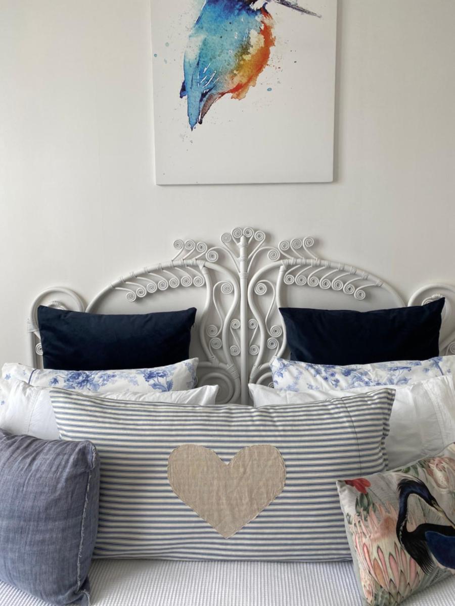 Wee Blue BnB- Central Cosy Villa - Housity