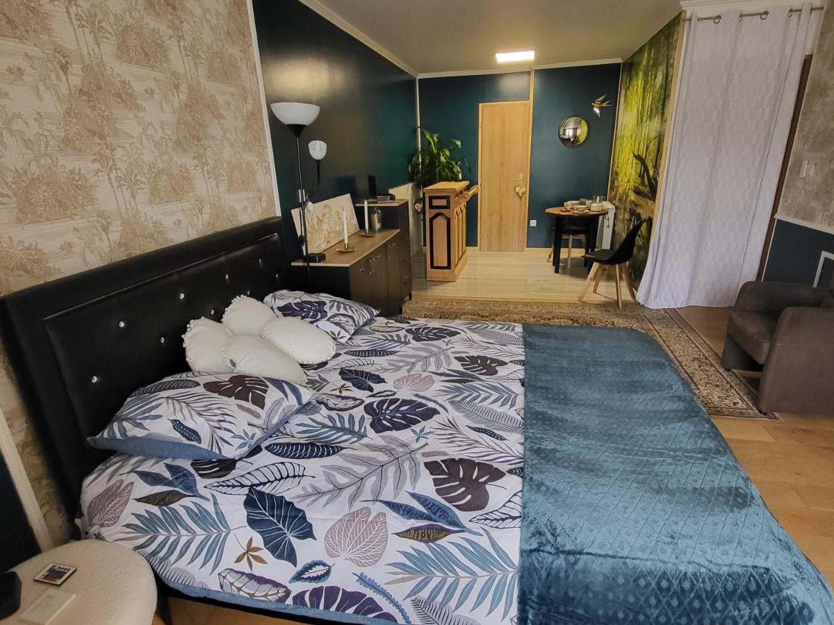 Choisy le Jacuzzi - Housity