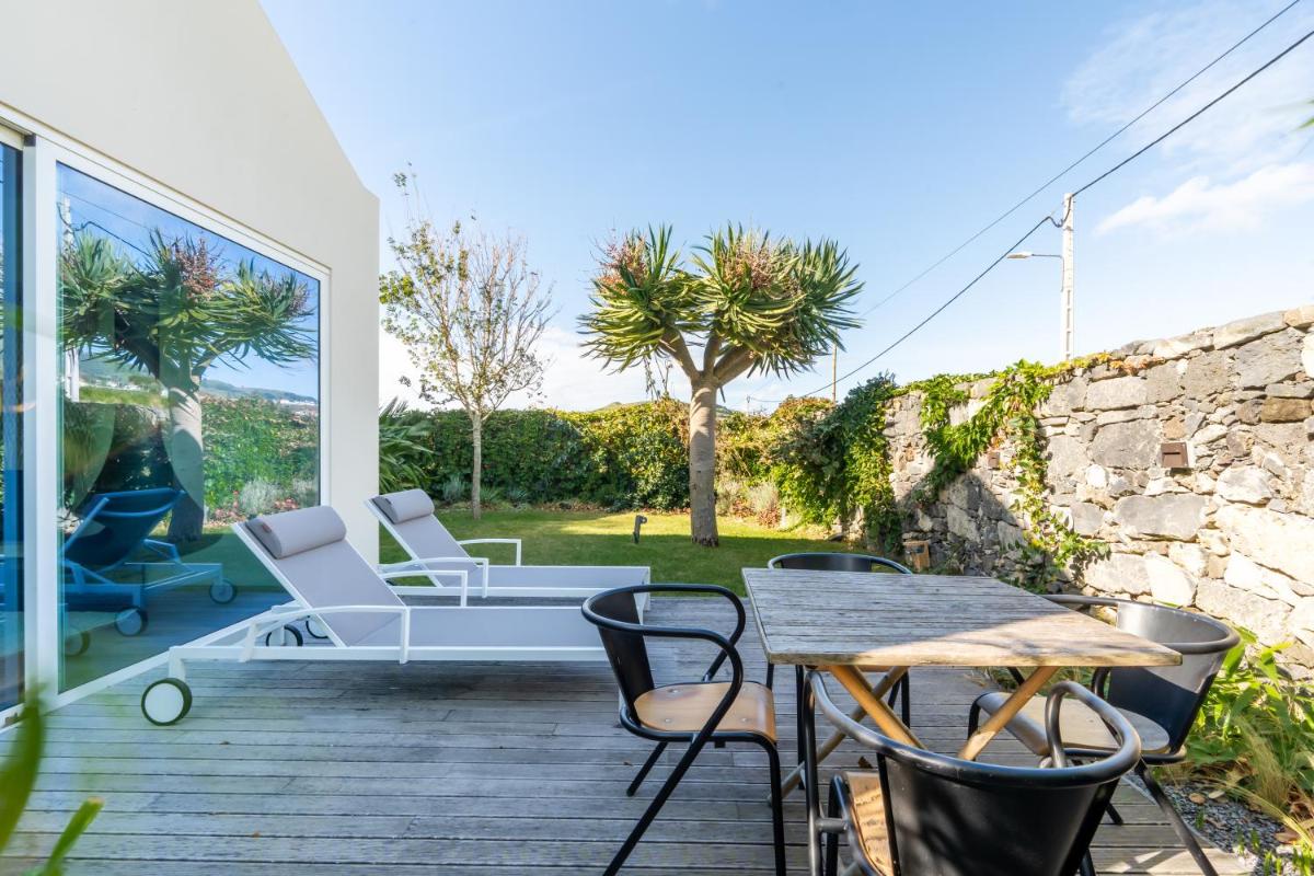 Uma varanda ou terraço em SENSI Azores Nature and SPA