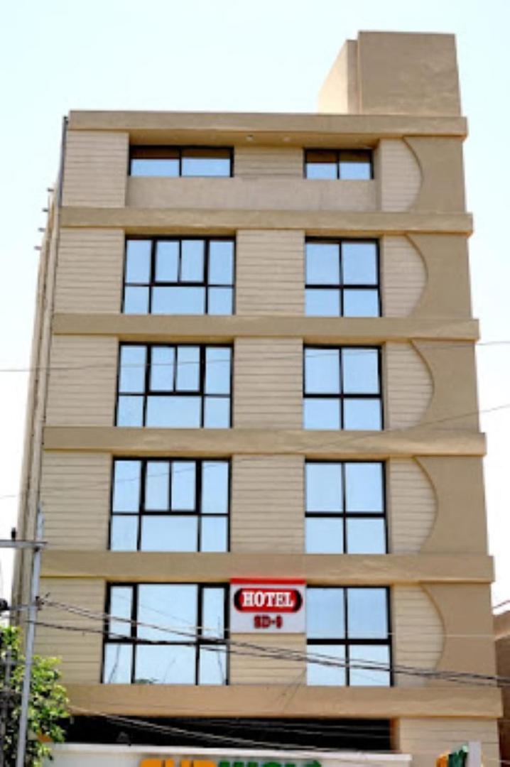 Hotel SD 9 Bhavnagar - Housity