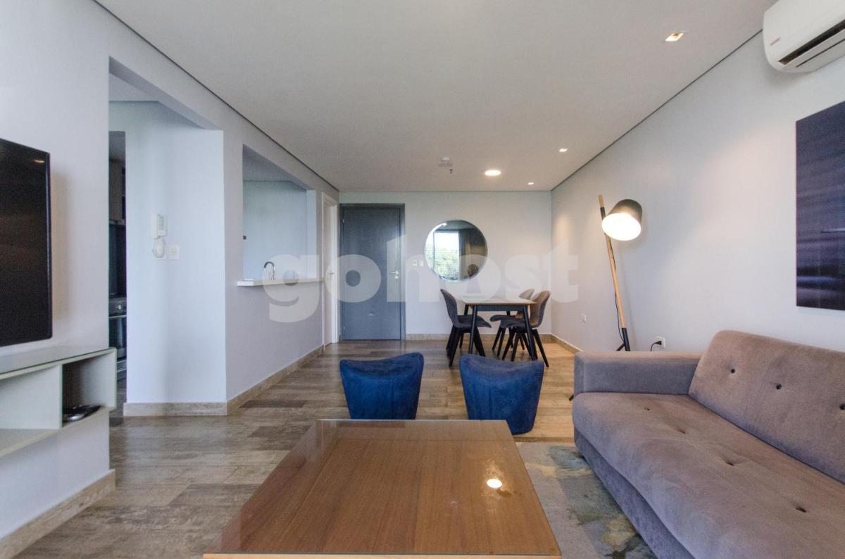 Comfy 1 Bedroom W Pool In Villa Morra - Housity