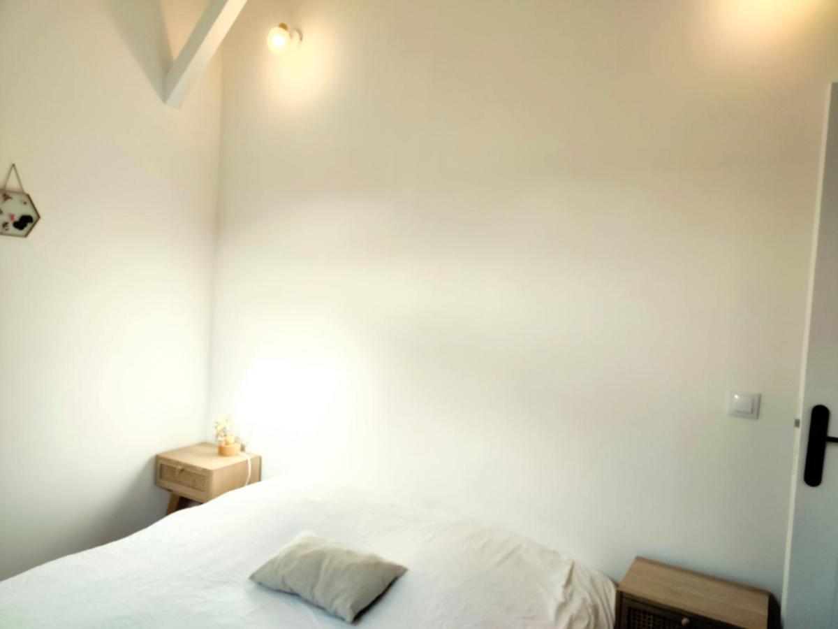 Appart de charme aux pieds des remparts, terrasse - Housity
