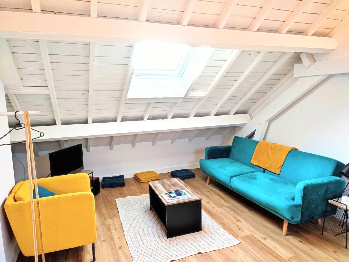 Appart de charme aux pieds des remparts, terrasse - Housity