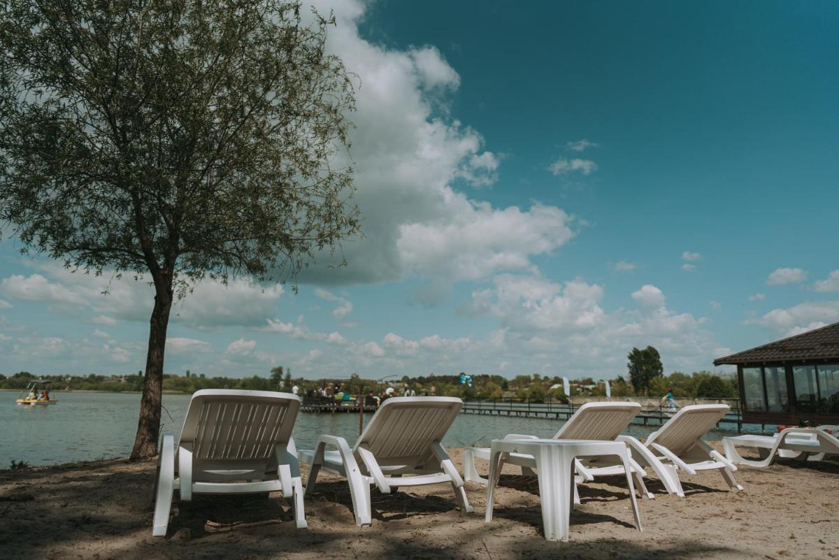 Geormane Lake View - Housity