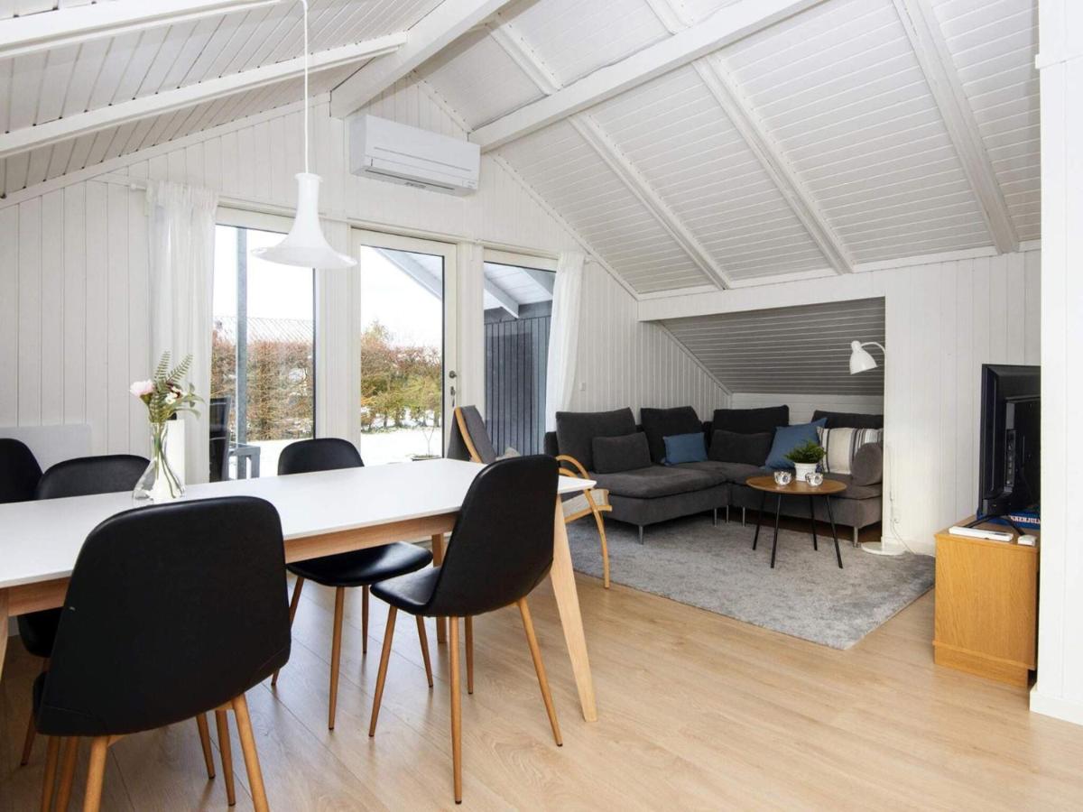 Holiday home Juelsminde XXV - Housity