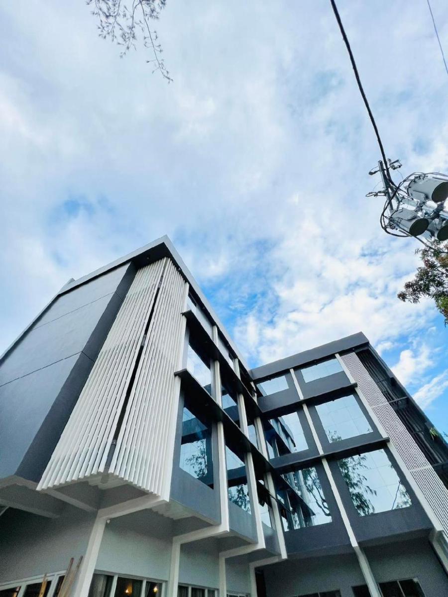 Koze Suites - Housity