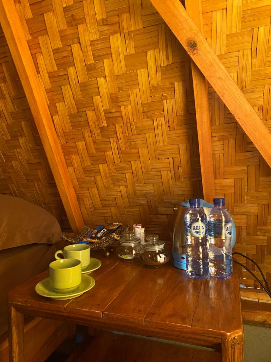 D' Tepi Danau Glamping - Housity