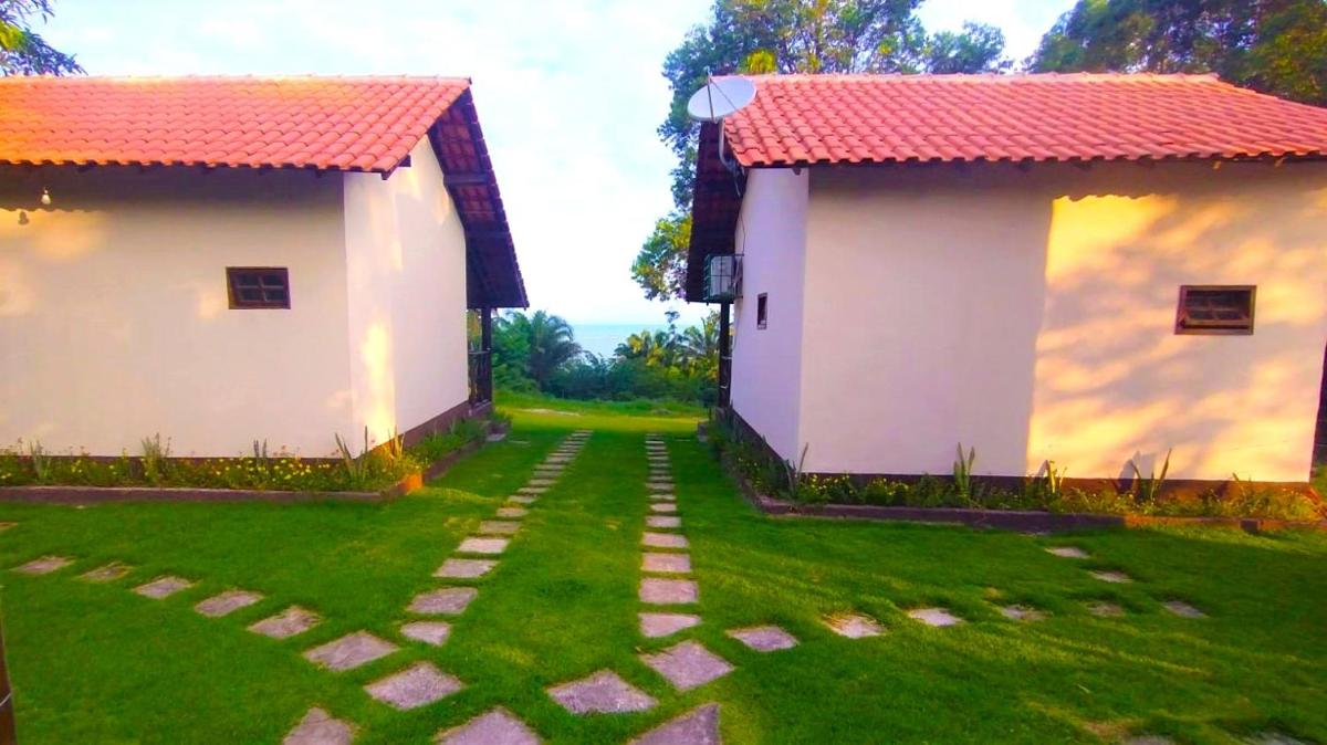 Paraíso da falésia em Cumuruxatiba com vista excepcional para o mar - Housity