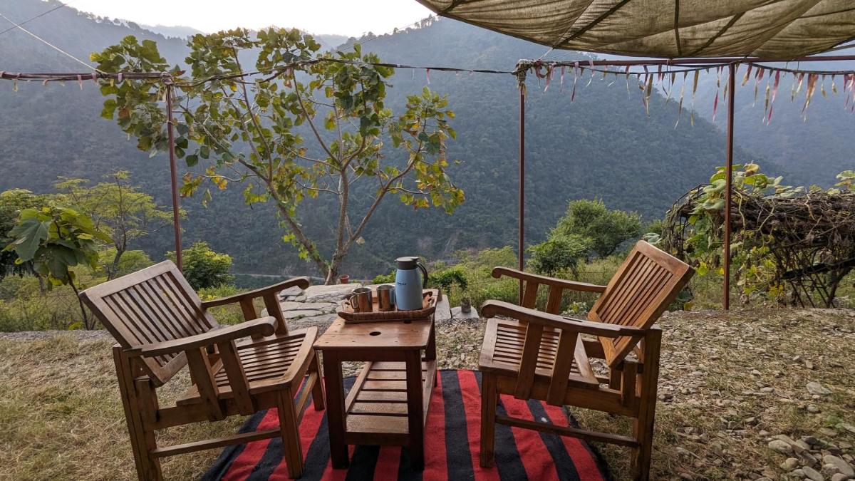 Pinwheel Retreat - Housity