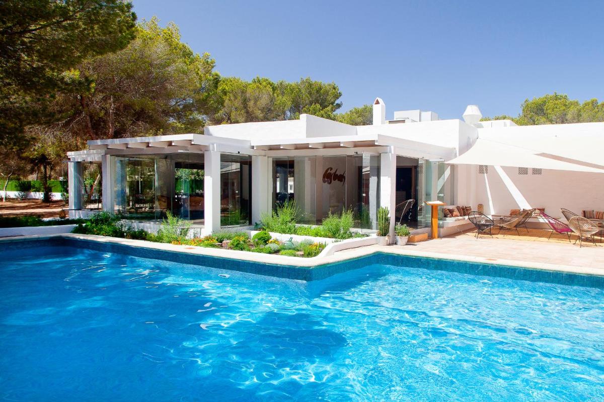 Casbah Formentera Hotel & Restaurant - Housity