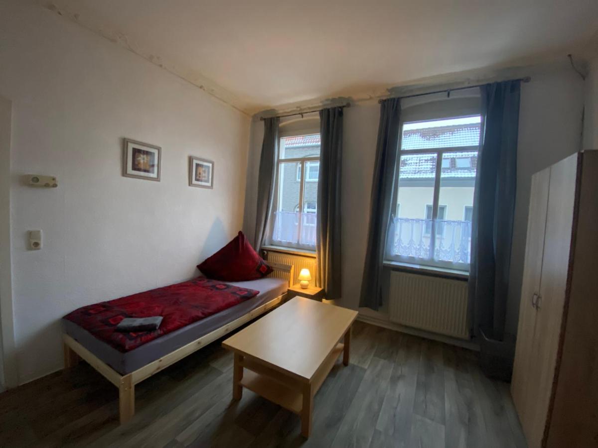 Ferien und Monteurwohnung Schöningen - Housity