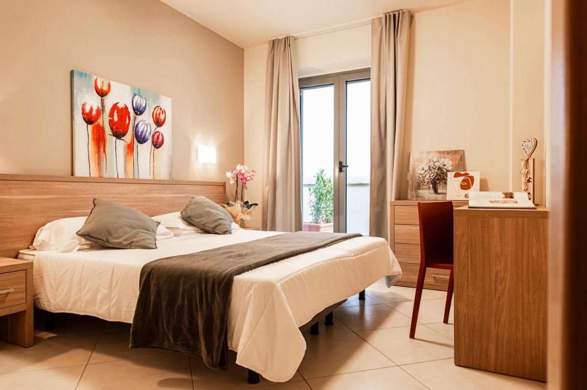 Tuscasì Aparthotel - Housity
