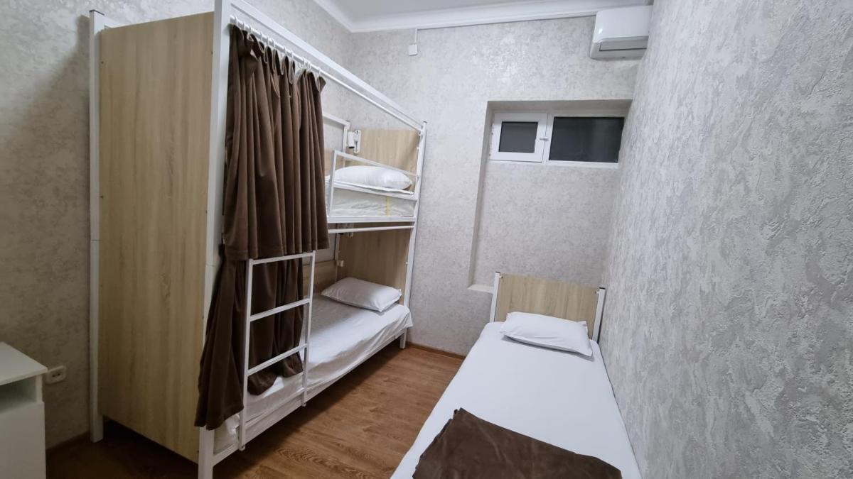 Hostel Muborak - Housity