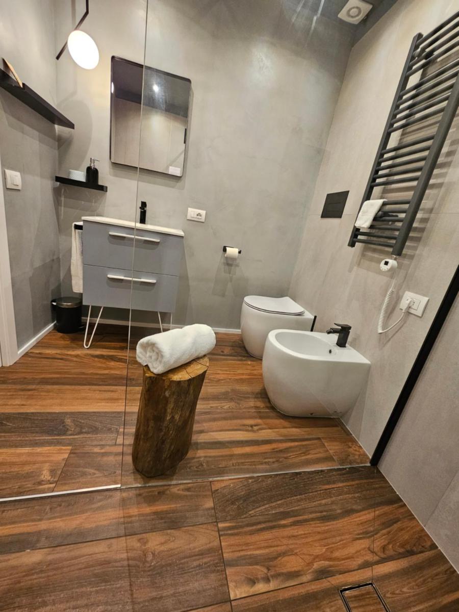 San Benedetto Rooms - Housity