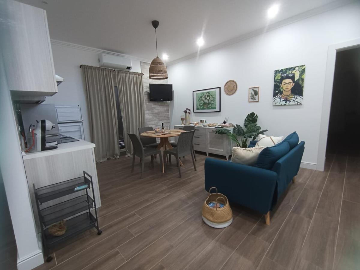 Casa Rosamari - su Lago di Posta Fibreno, Appartamento con camino - Housity