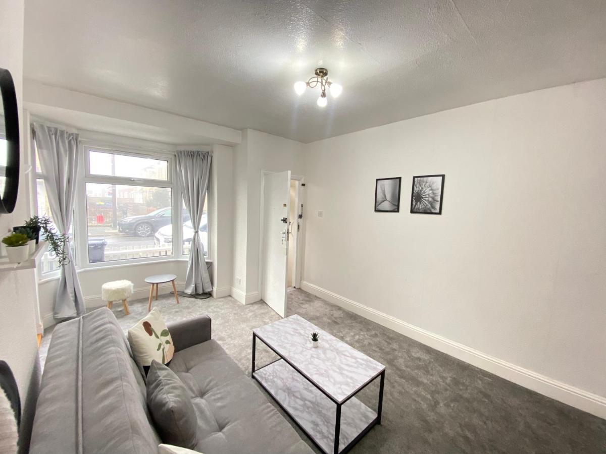 Kisobi Home Bedroom 1 - Housity