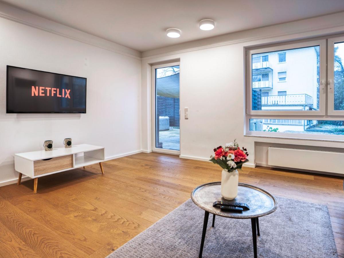 Whirlpool - zentral - Designloft mit XXL Terrasse - Housity
