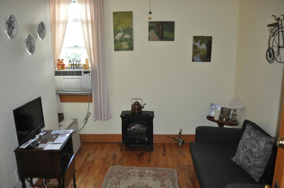 Grand Canyon Hotel - Housity