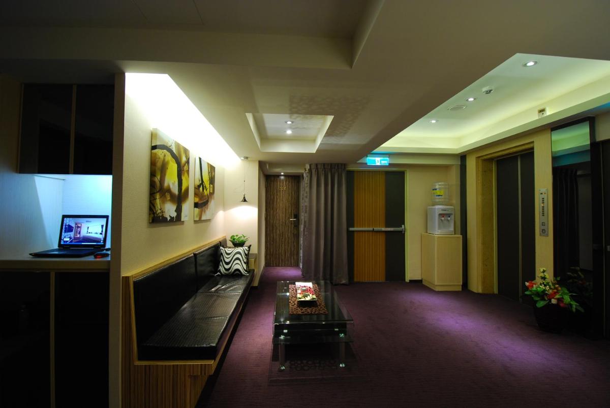 欣欣旅店 - Housity
