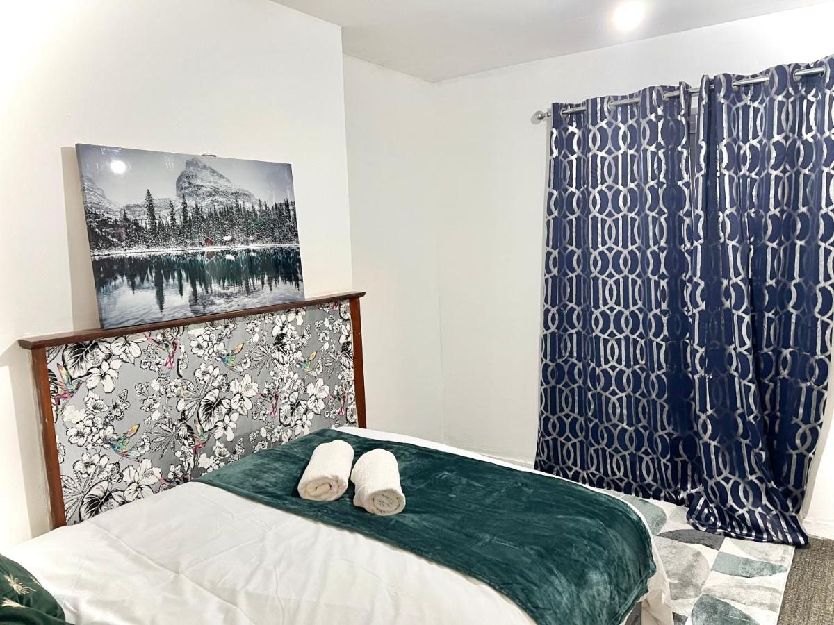 Cosy Home Stay - Housity