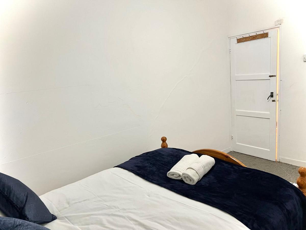 Cosy Home Stay - Housity