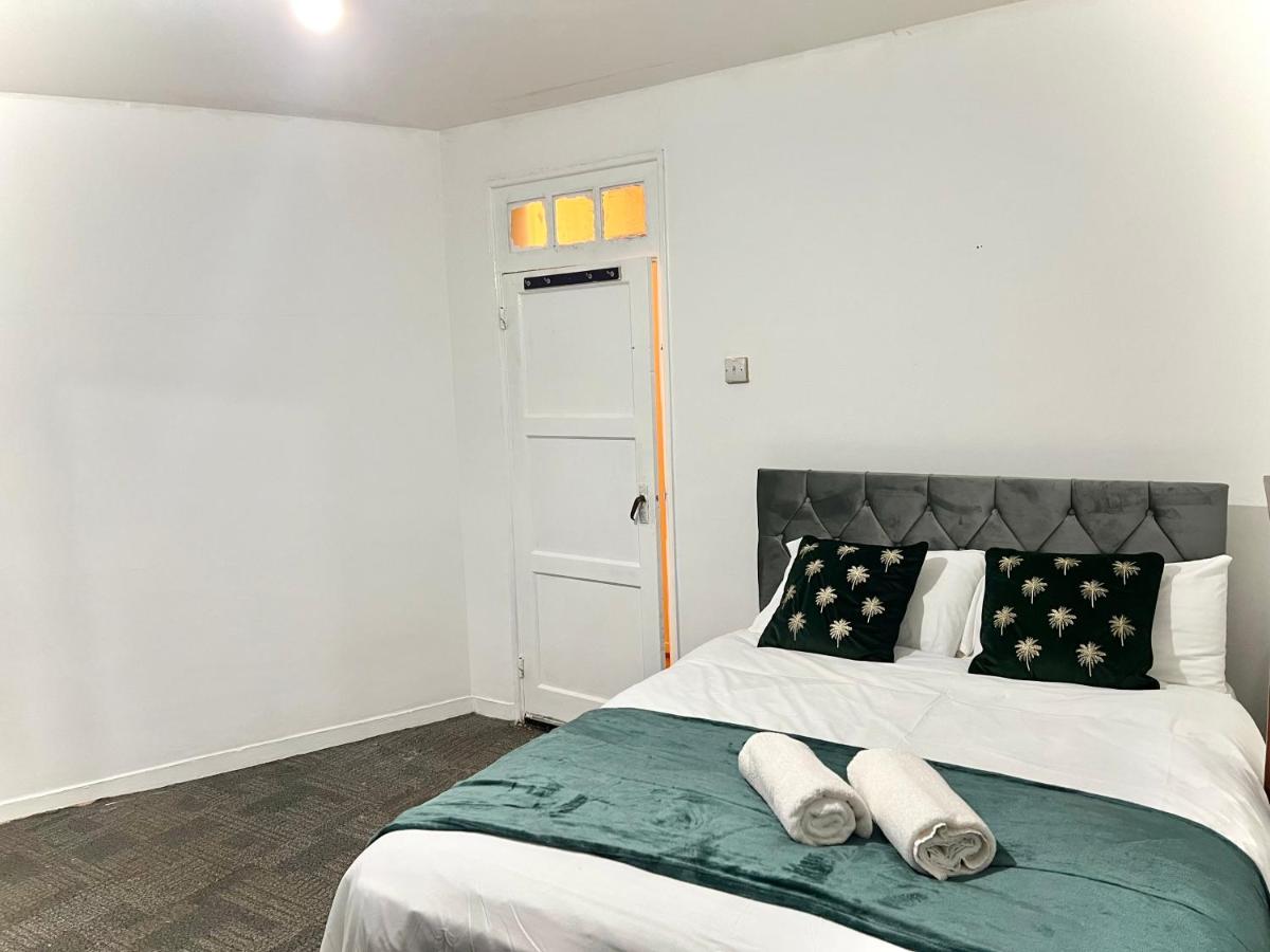 Cosy Home Stay - Housity