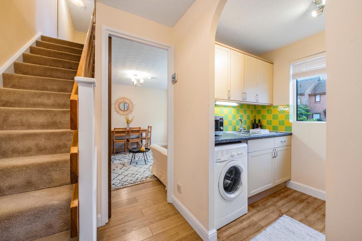 Stylish Short Term Let - Bucks - Housity