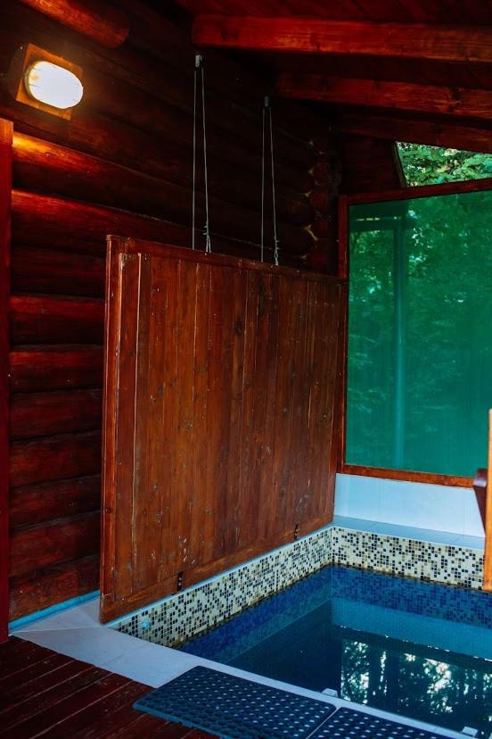 Guest House Podobovets 2000 - Housity