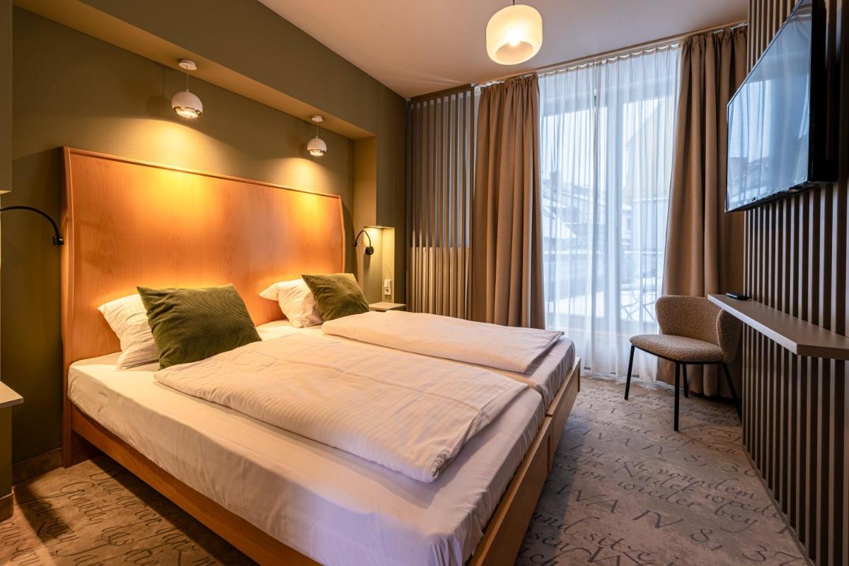 Hotel Erbenhof - Housity