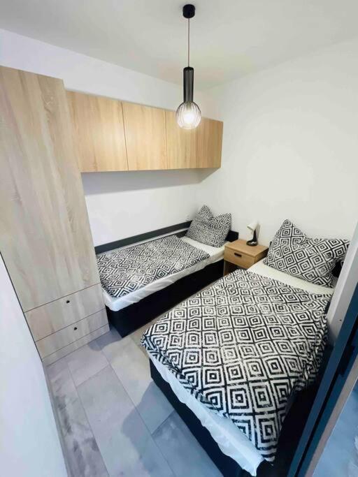 Apartmán Twins Blue blízko centra - Hizvo
