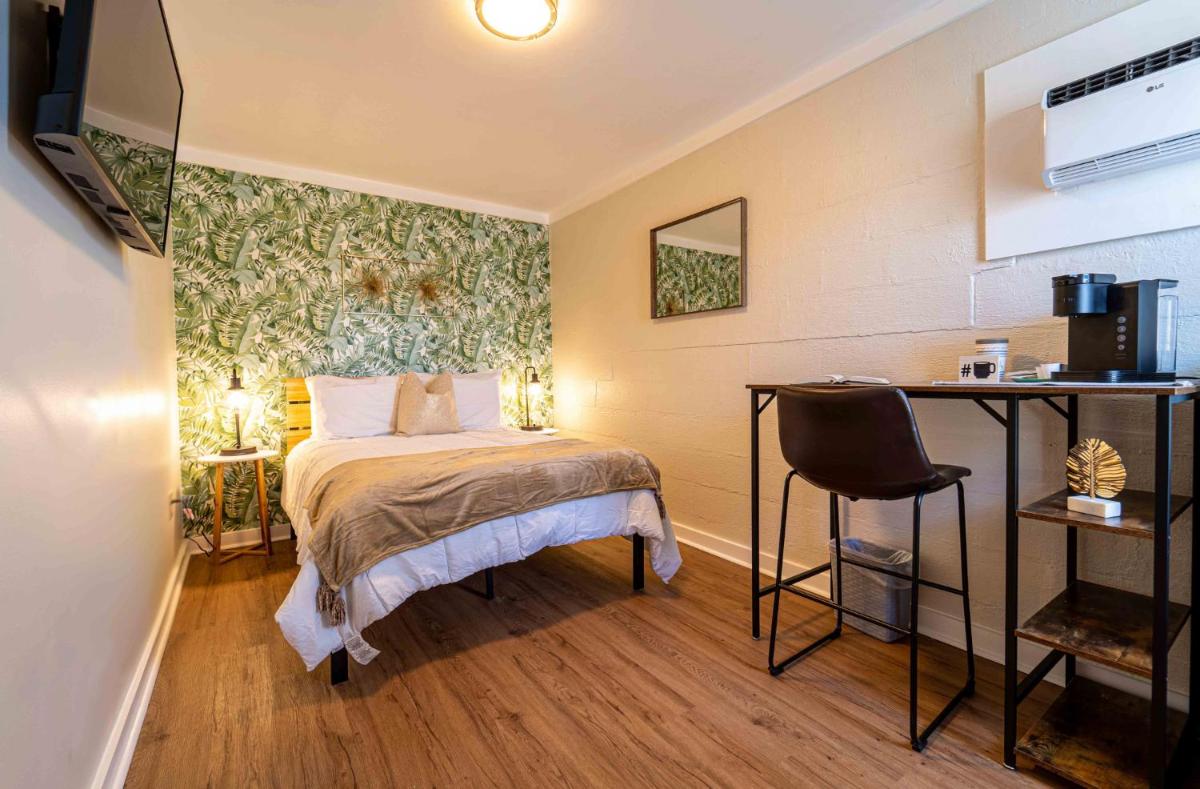 Bahama Breeze Suites - Housity