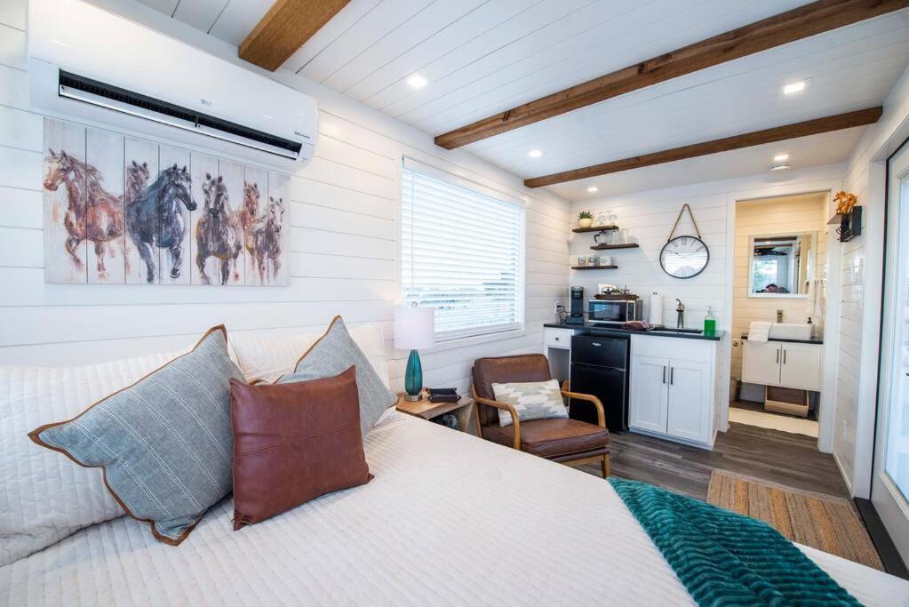 New The Wild West Cozy Container Home - Housity