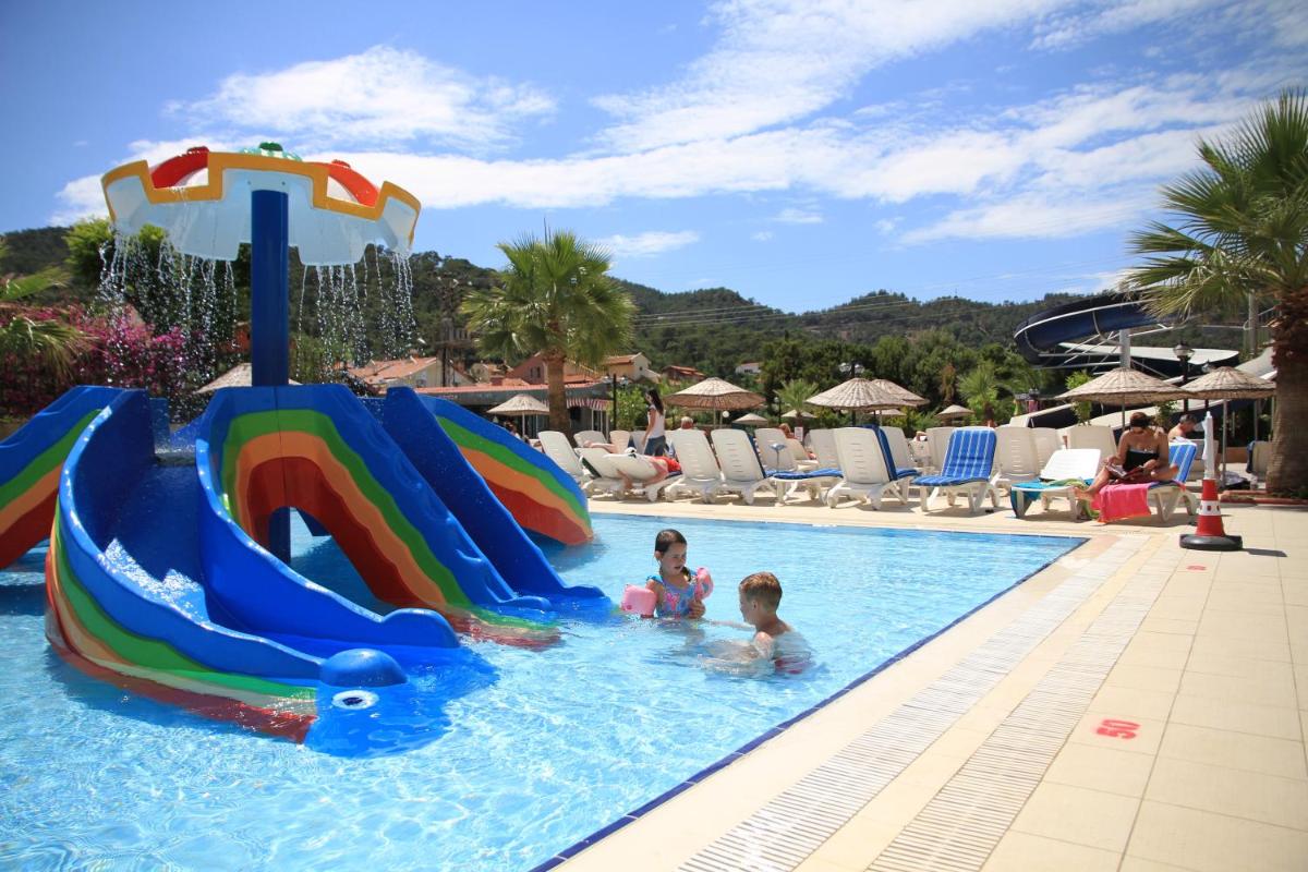Club Alpina - Housity