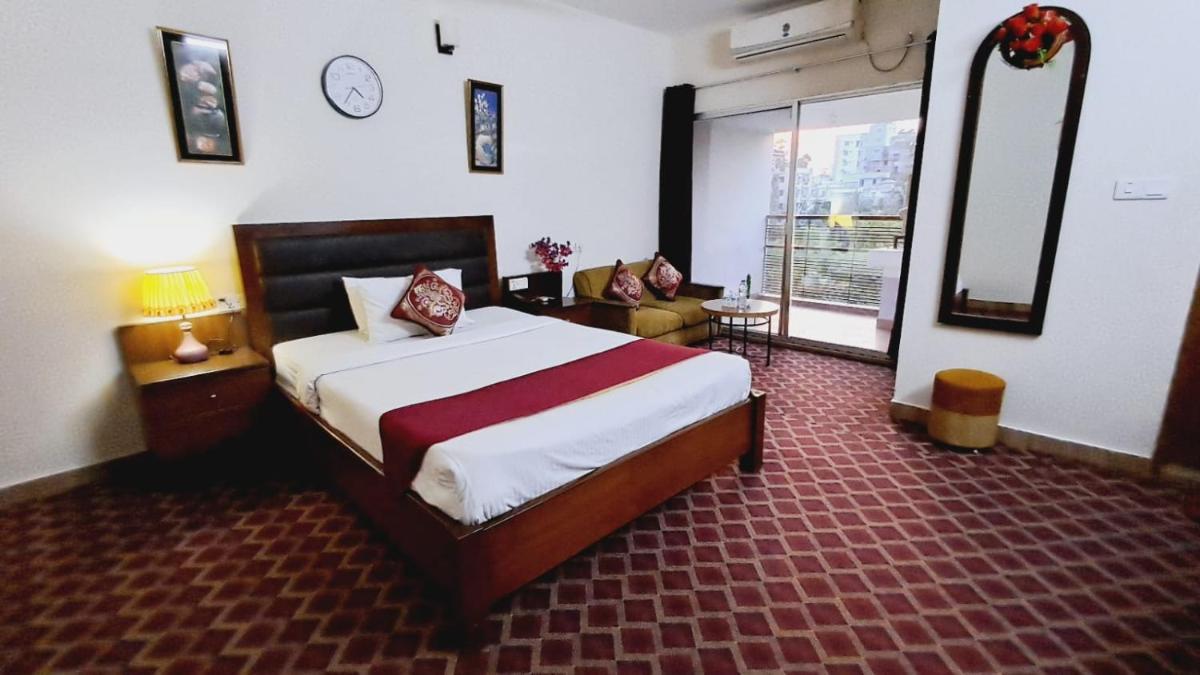 Suitetrails - Garden Residents Uttara - Lake View
