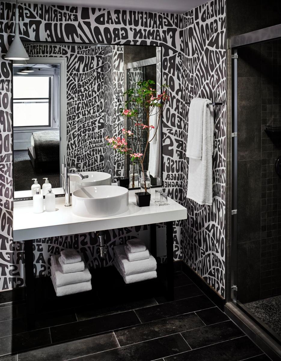 Hotel Zeppelin San Francisco - Housity