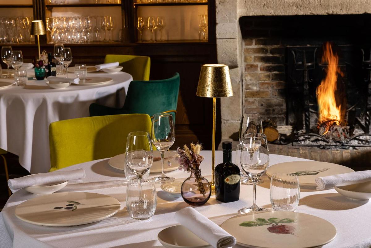 Boissons dans l'établissement Hôtel - Restaurant & Spa La Magdeleine - Mathias Dandine