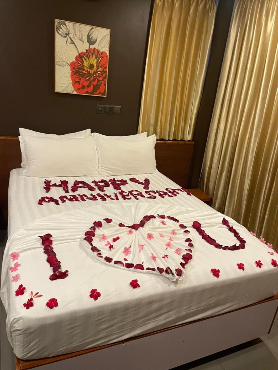 Hulhumale Club Blu - Housity