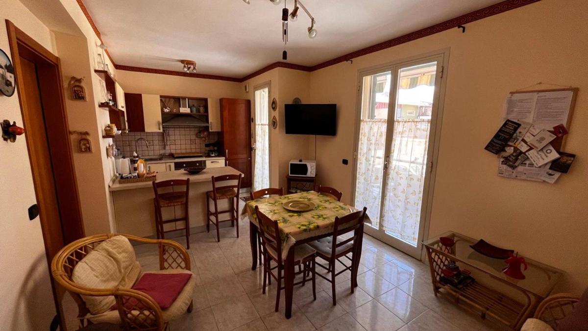 Cava's Home - Housity