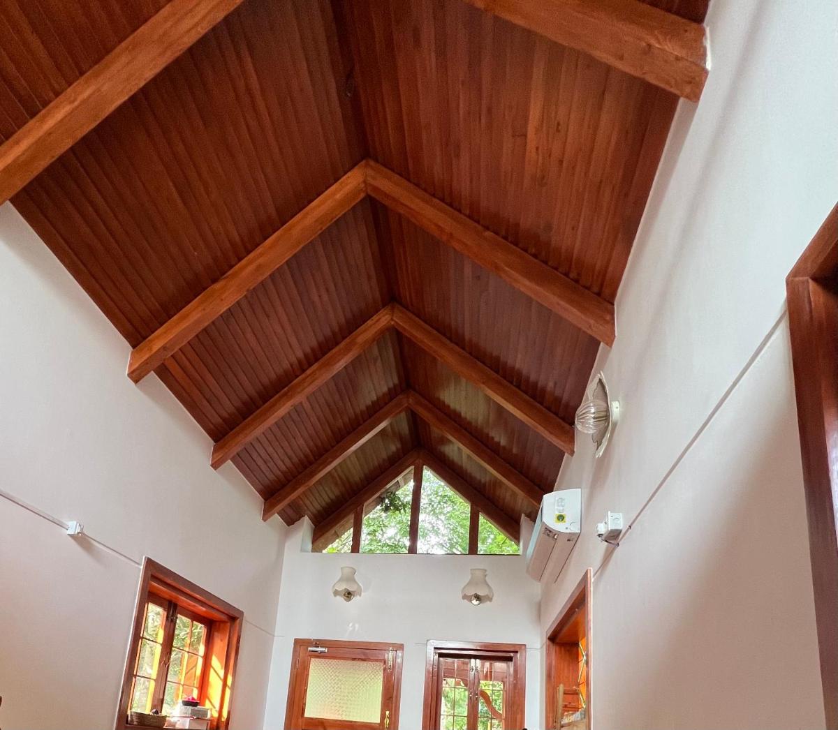 Little Things Earth - Pine villa - Housity