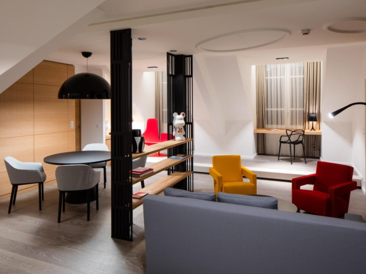 Coin salon dans l'établissement Grand Hôtel La Cloche Dijon - MGallery Collection