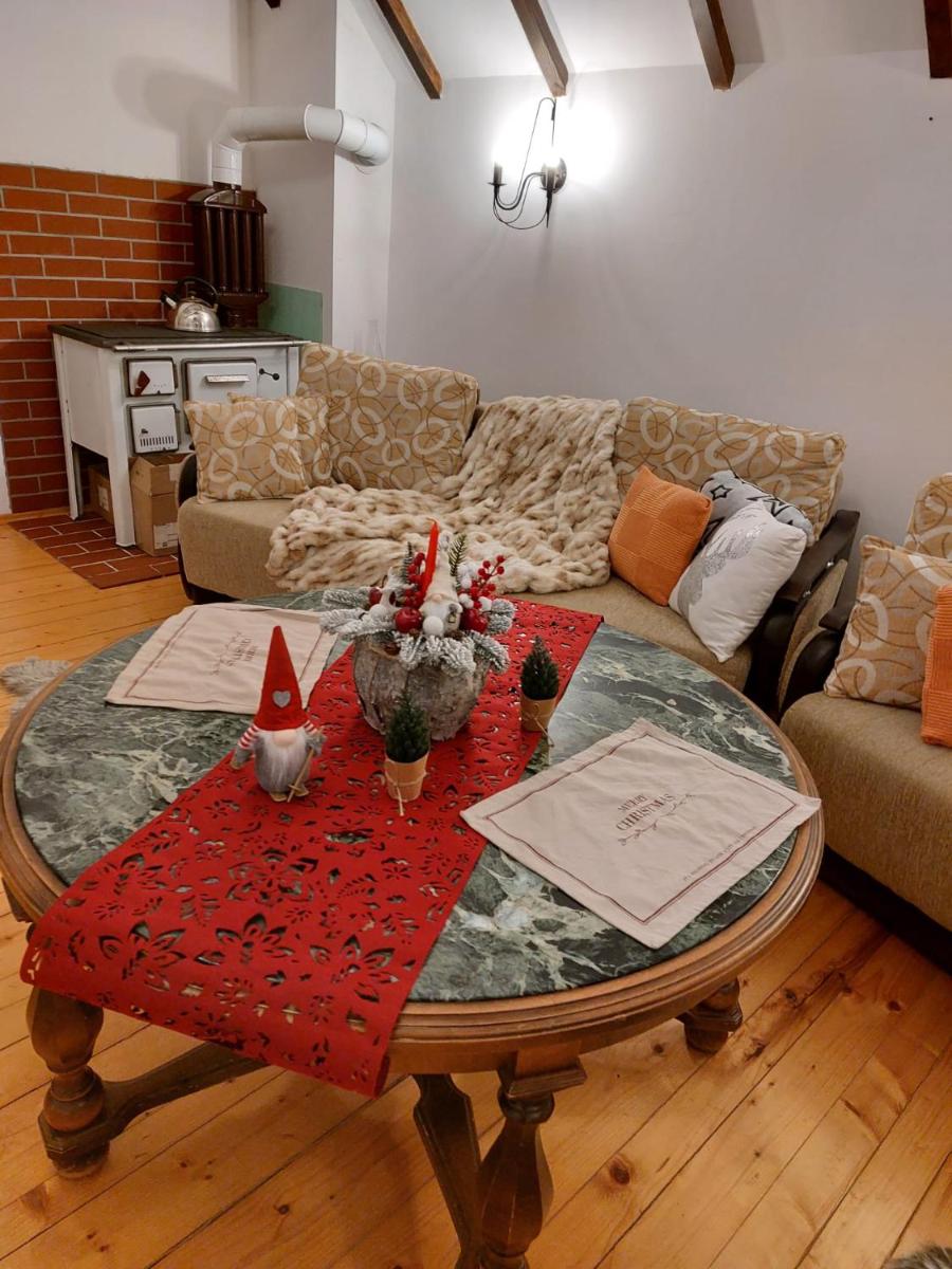 Servus Mândra - Housity