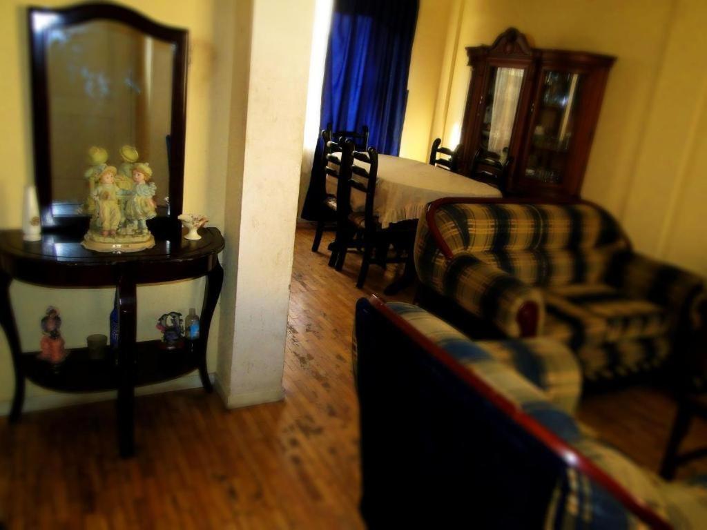 Mountain Travel Ecuador - Housity