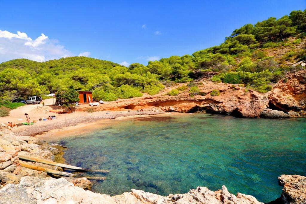 Suitetrails - Ibiza urbanización Roca Llisa