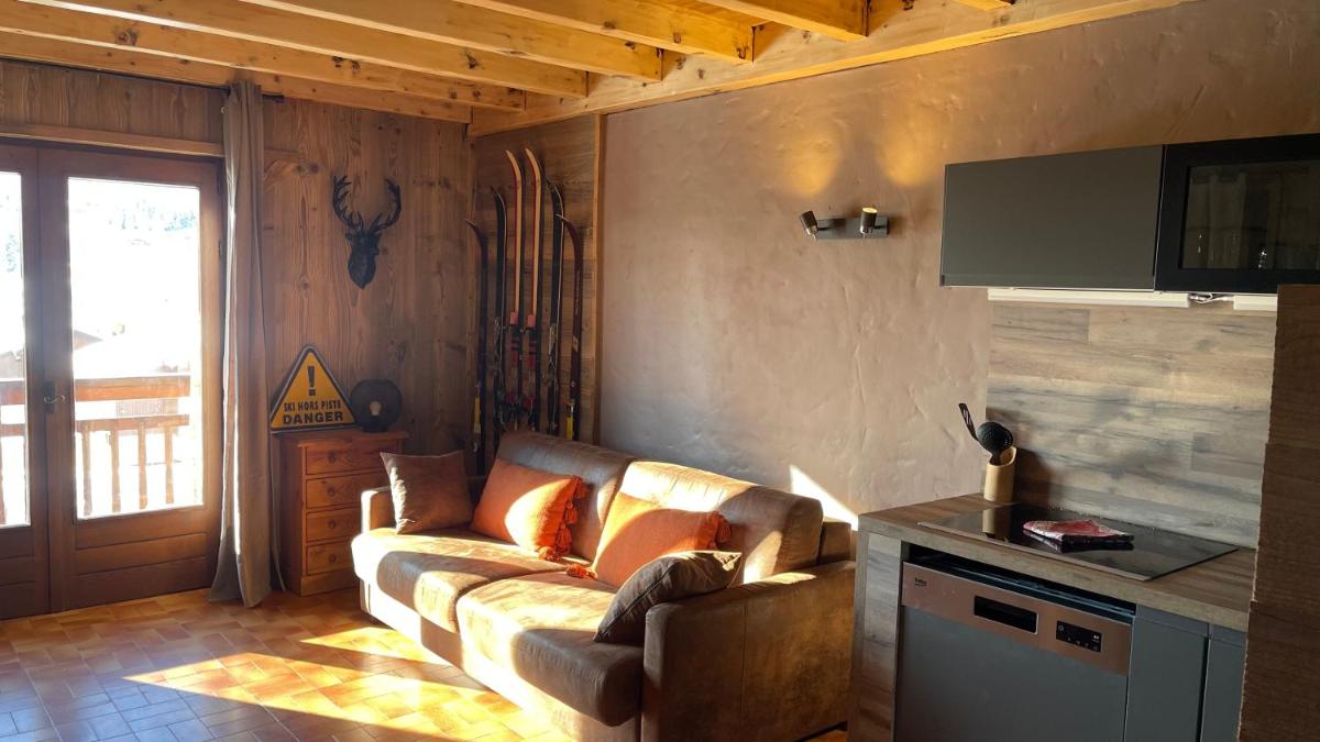 APPARTEMENT PLEIN SUD AUX SAISIES N°6 - Housity