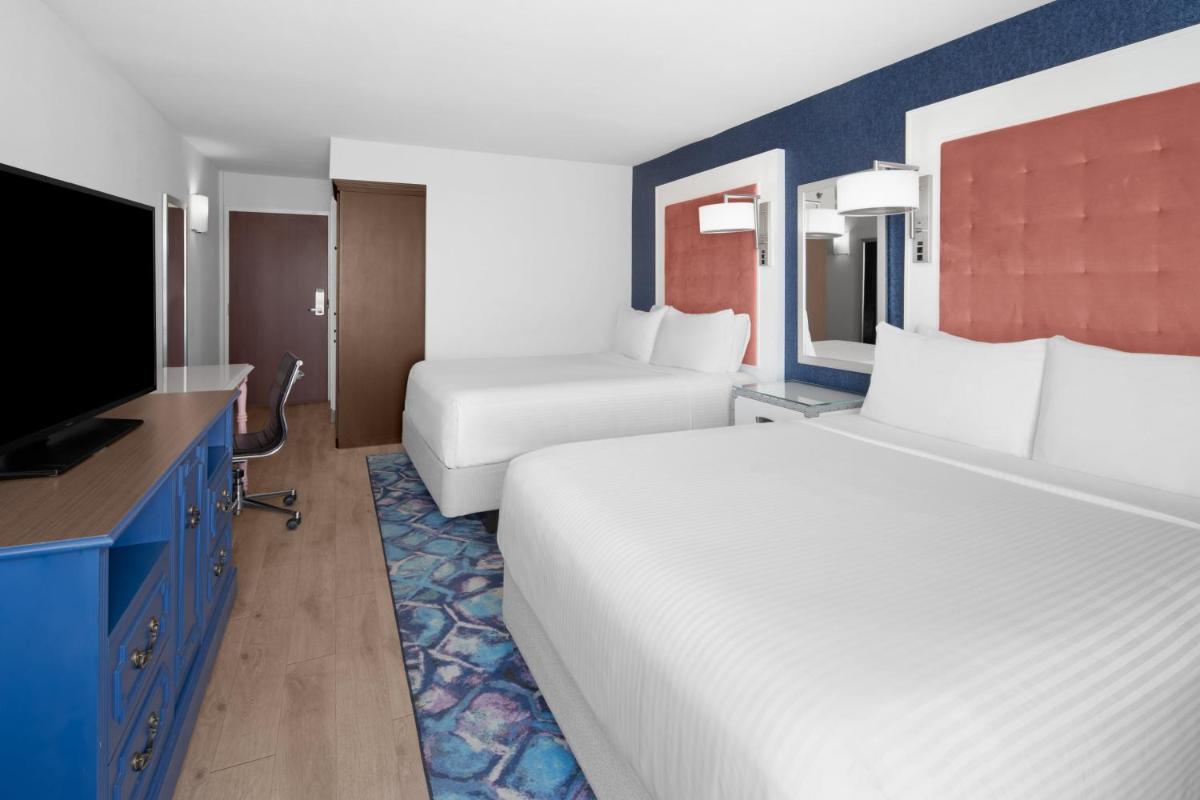 Hotel Indigo Charleston - Mount Pleasant, an IHG Hotel - Housity