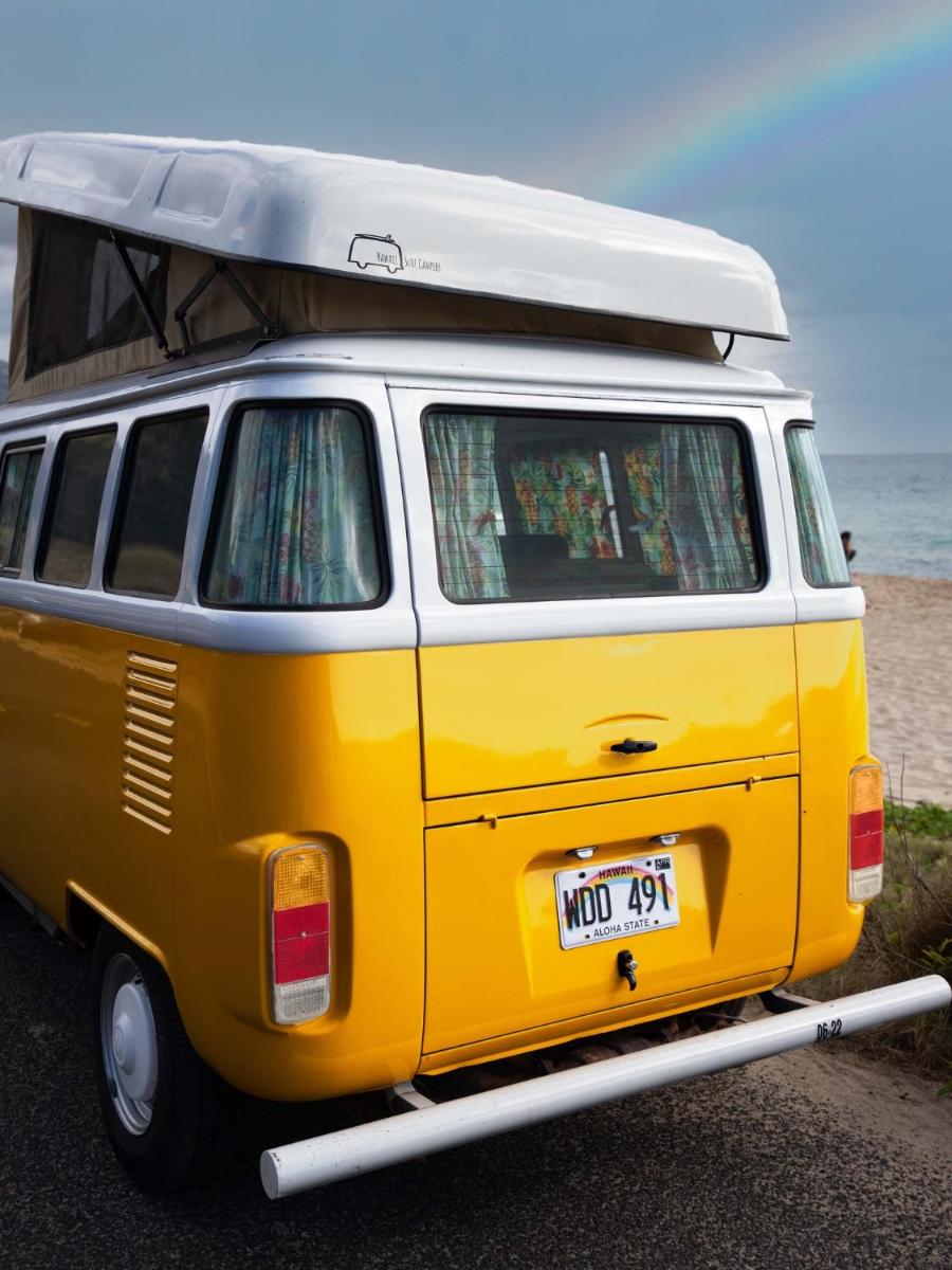 Hawaii Surf Campers - Housity