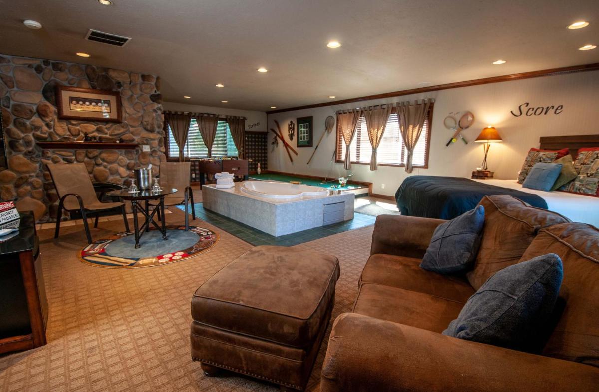 The Anniversary Inn - Logan - Housity